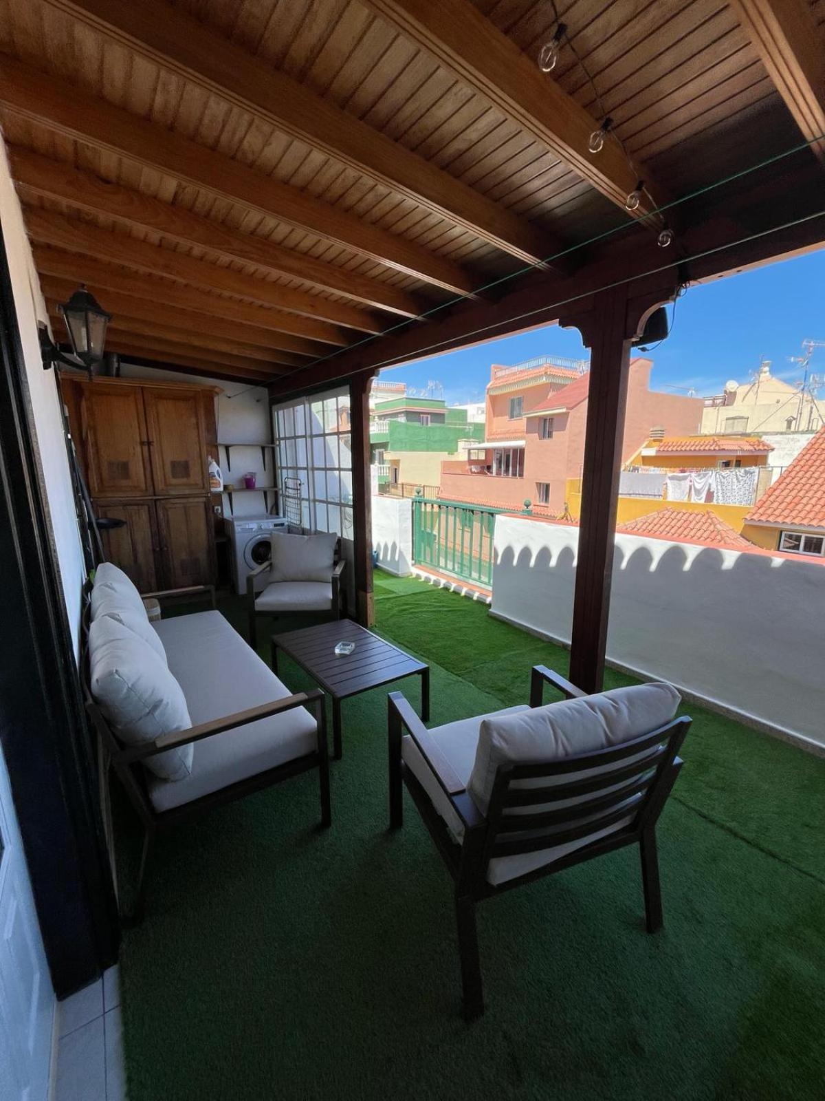 Retro Vintage Toscal Bus Stop 5p Appartement Los Realejos